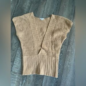💛💛 GENERRA Brand. 80s 90s y2k. Cashmere women V-neck vest. Small